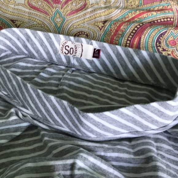 grey striped skater skirt - Picture 3 of 4